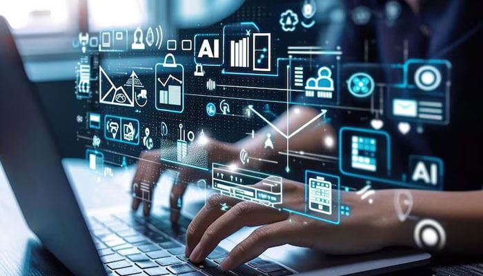 using a mix of tech tools improves decision quality